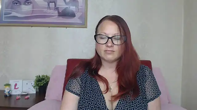 Lilia4joy Live XXX-Chat