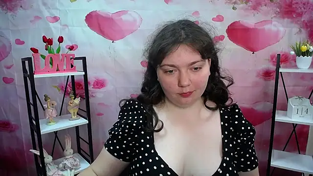 NeonilaLisova Chat XXX in diretta