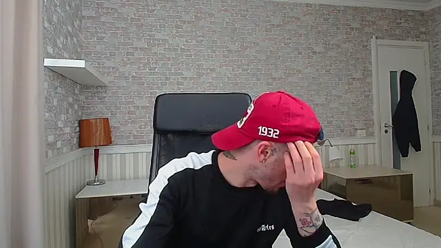 عرض كام JonahShaw