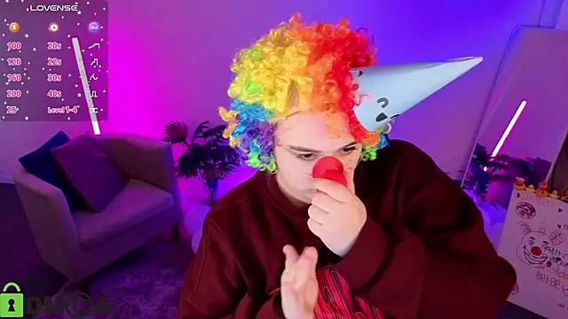 Mia_R0ss Chat XXX in diretta