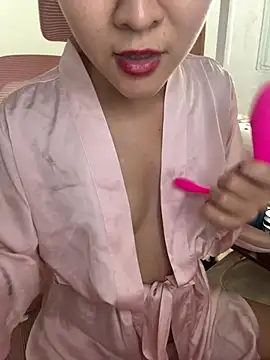 LucyKiss Show Webcam