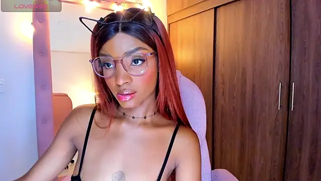alikahouston4's Live XXX Chat