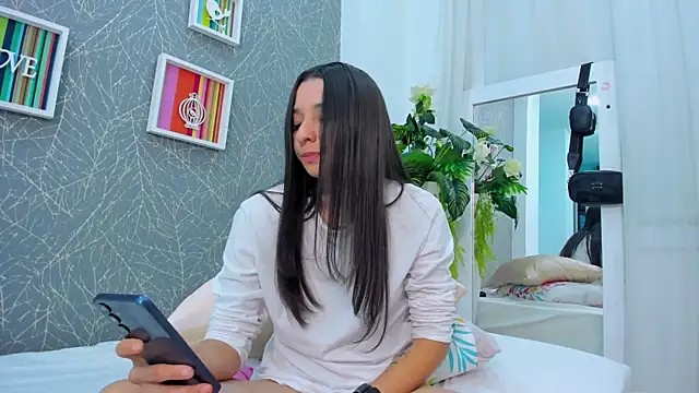 Chat XXX en directo de ViictoriiaSaenz