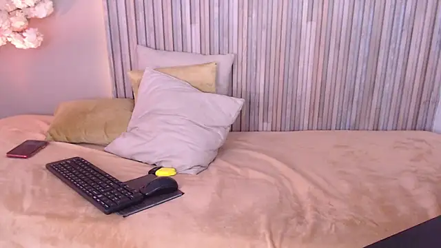 Chat +18 de Velvet_An ao vivo