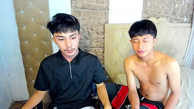 roberthugecock Webcamshow