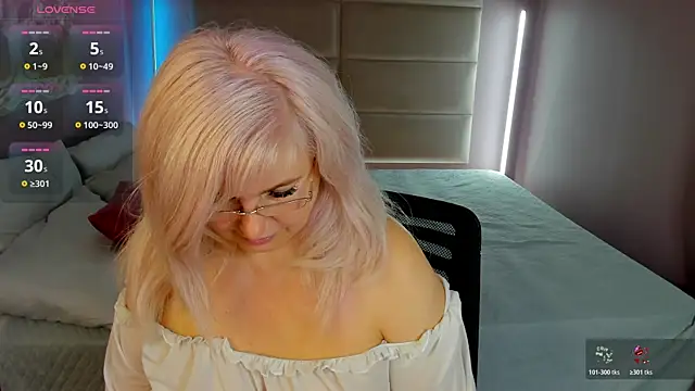 Živý XXX chat Hella_Fabel