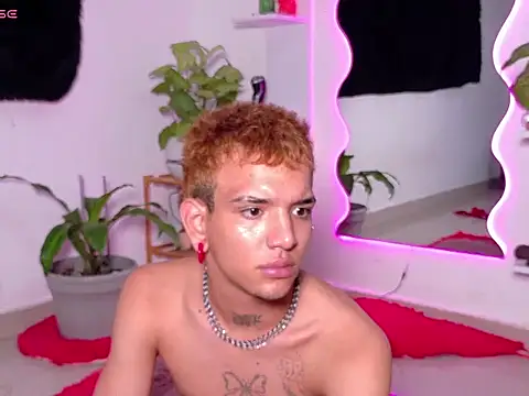 Deiby_Apolo Webcam Show