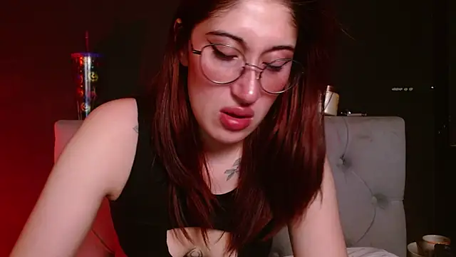 Chat XXX Live Red-moon1