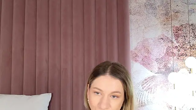 AriaHeart Show Webcam