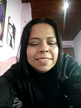Czat XXX na żywo – RossyAlvarez