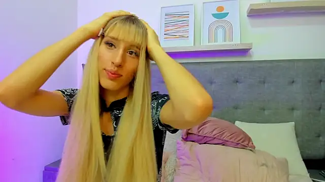 Webkamerová show mimi_theblondie