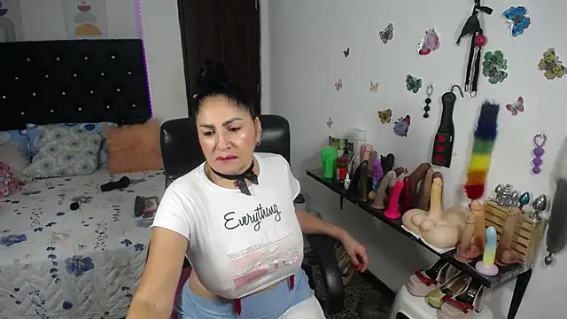 mature_bigboobs10's Live XXX Chat