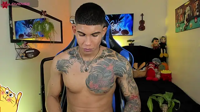 Damian_latinxxx's Webcam Show