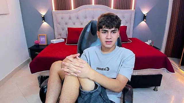 Tommy18__ – Live XXX-chat