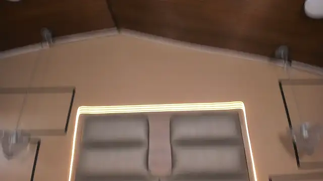 XXX chat uživo modela CAYLINCOLLINS