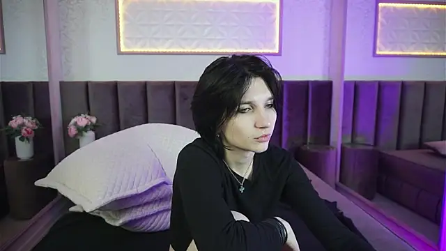 AdonBev: онлайн-секс-чат