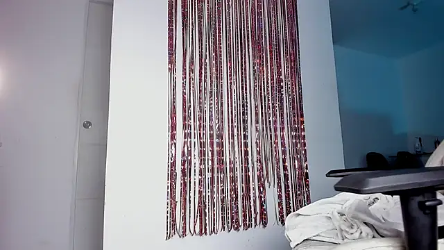 kiryB élő XXX-chatje