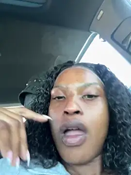 NiaLong21_ Webcam Show