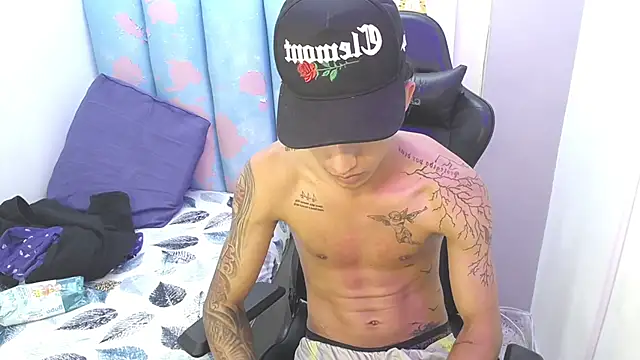 liam_play Chat XXX live