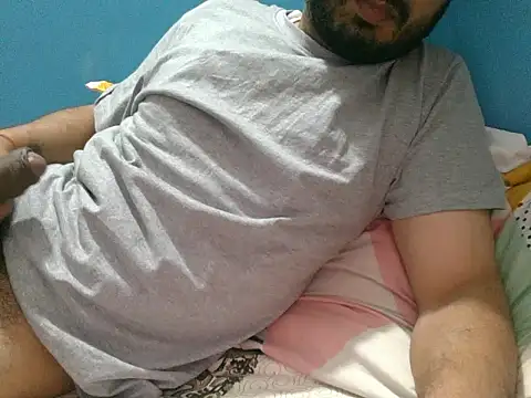 Precumboner 现场XXX聊天