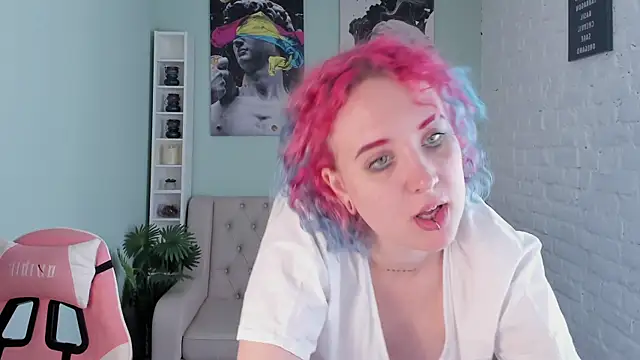 ScarlettSparkss' Live XXX Chat