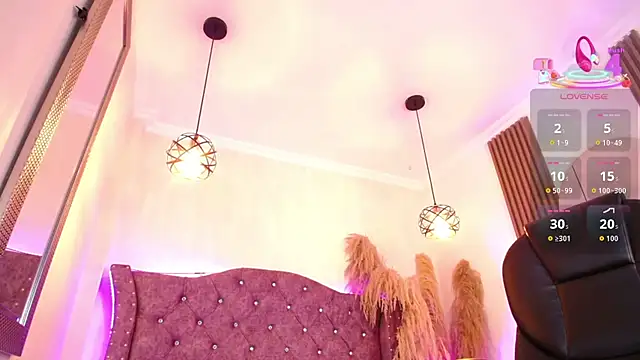 Amara_Davis1のライブXXXチャット