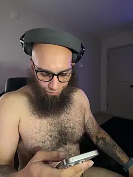 Chatroom XXX en direct de MastaWolfy