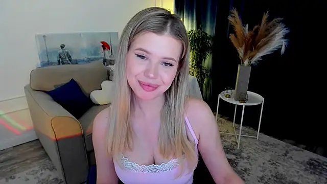 FollowLovee's Live XXX Chat