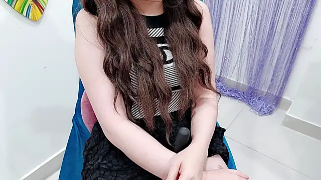 Ari-sweety's Live XXX Chat