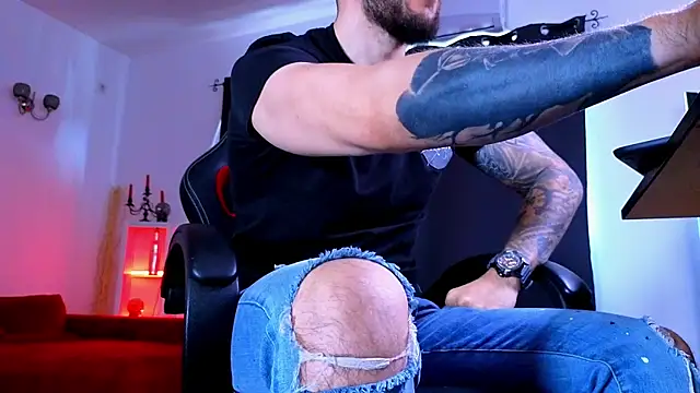 MightyAaron66 Webcam show