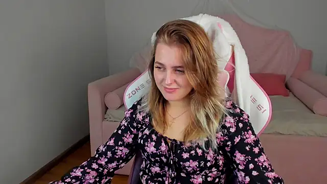 EllaBells Chat XXX in diretta