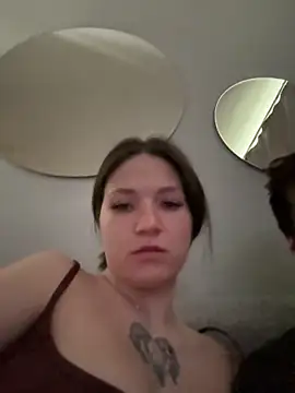 Chat +18 de olis_eth ao vivo