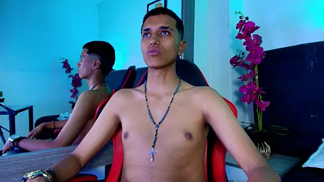 Alan_Colthon 라이브 XXX 채팅