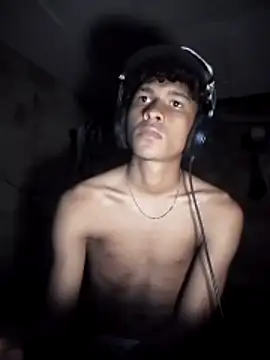 SOYFAKER webcam show