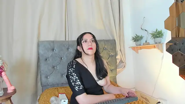 Domenica_Dupont Webcam show