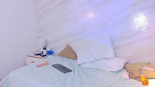 rose_vega_ Adlı Modelin Canlı XXX Sohbeti