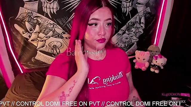 Barbi_Sky Adlı Modelin Canlı XXX Sohbeti