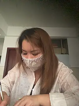nide-yuebao's Live XXX Chat
