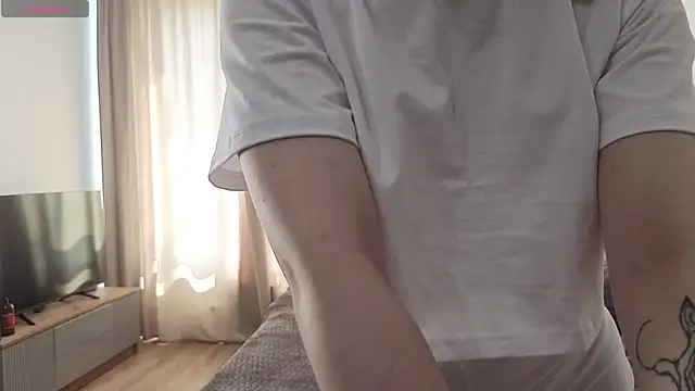 VanillaLivitski Show in webcam