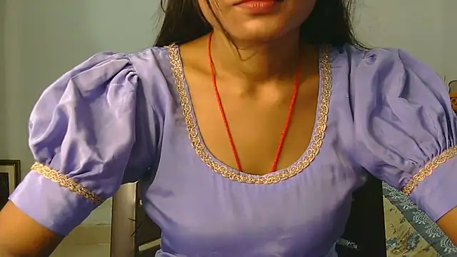 Aarti_misty71n Webbikameraesitys