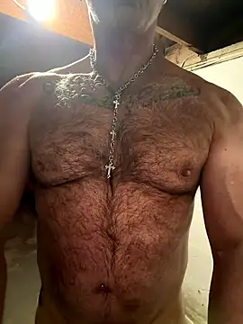 Pokazy przed kamerką – DaddySnowXX