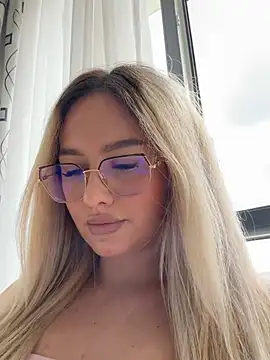 mollyxxx – webcam-show
