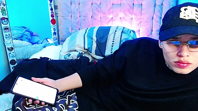 Онлайн чат XXX _justinmoon2