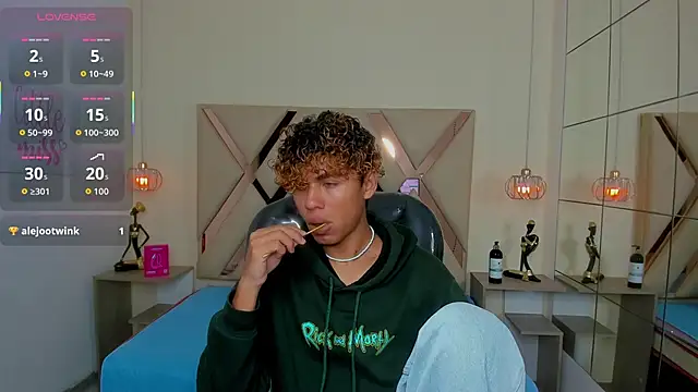 Онлайн чат XXX Anyelo_Twink