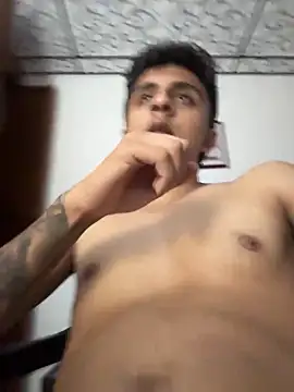 CumshotKyng 网络视讯表演
