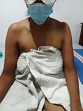 Amisha-35's Webcam Show