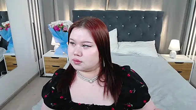 EvaNova_ Adlı Modelin Canlı XXX Sohbeti