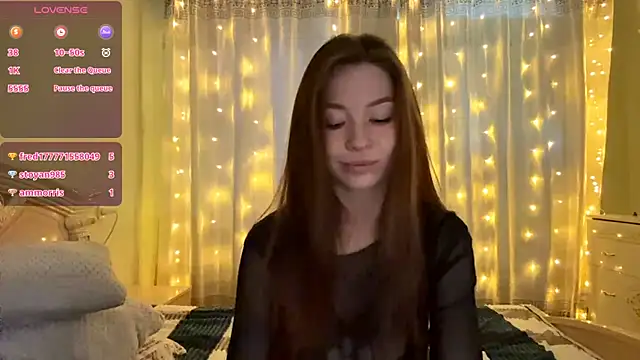 VikiRewilds' Live XXX Chat