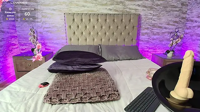 แชท XXX สดของ Sasha_Larsen