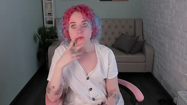 Chat +18 de ScarlettSparkss ao vivo